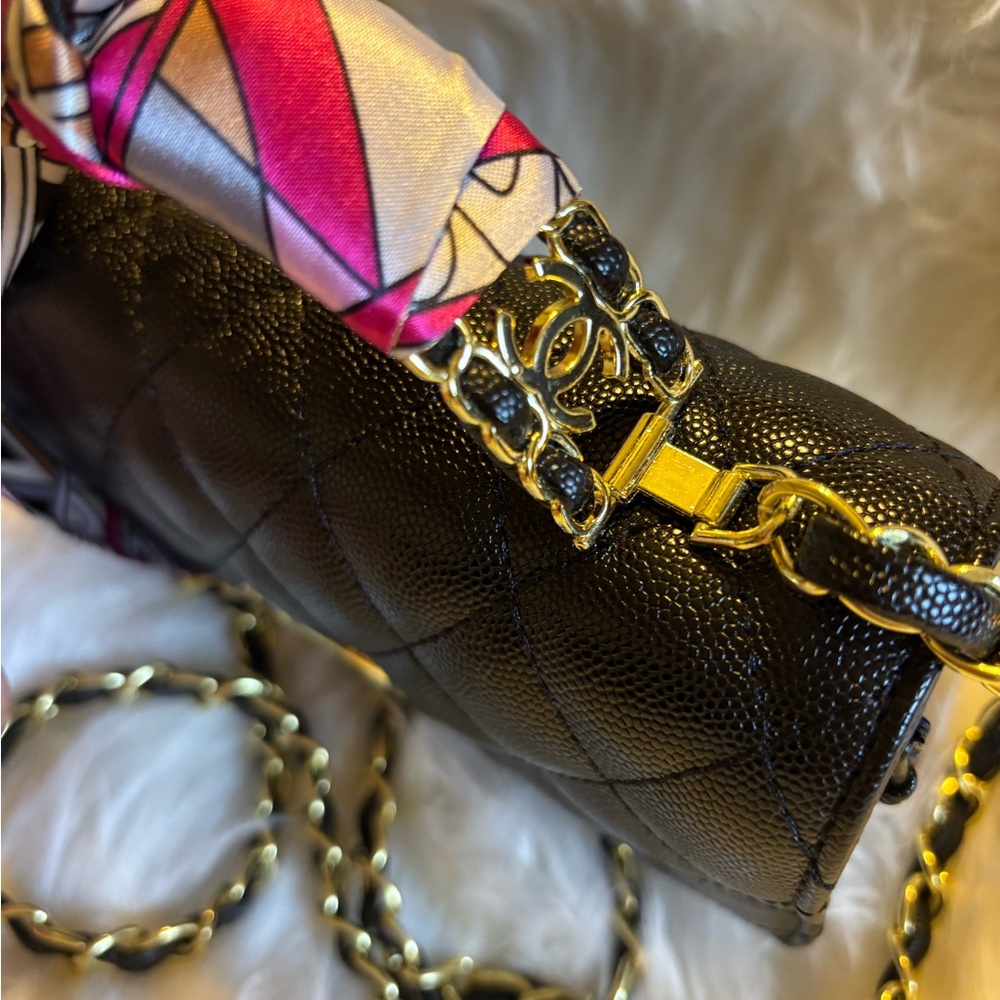 Fashion Black Quilted Top Handle Bag with Chain - Picture 5 of 13
